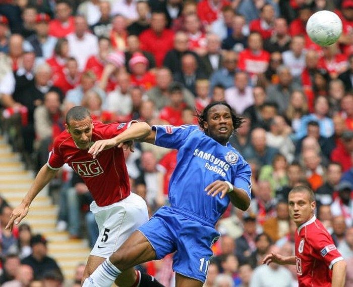 19/5/2007, Chelsea thắng 1-0 trong hiệp phụ: Sau mùa 2005-06, Man Utd đoạt lại chức vô địch Premier League với sự tỏa sáng của Cristiano Ronaldo. Tuy nhiên một cú đúp danh hiệu đã bị ngăn chặn khi Chelsea ngăn cản họ ở trận chung kết FA Cup, với Didier Drogba là người ghi bàn thắng trong hiệp phụ để mang lại chiến thắng cho Chelsea. Đó là một trong những trận đấu nhàm chán nhất mà hai đối thủ này từng thi đấu.